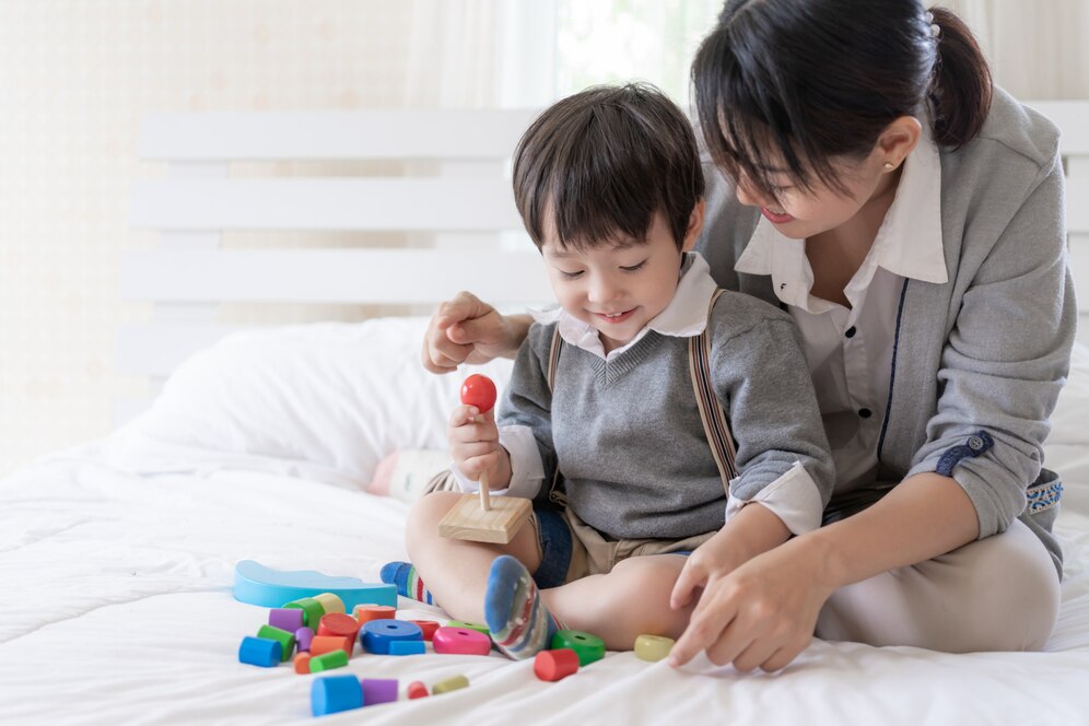 Gợi ý chọn đồ chơi cho trẻ 1-2 tuổi